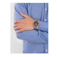 Casio – Montre pour homme – Affichage de la date arquée jours/mois – Bracelet en acier – MTP-B105D-1AV