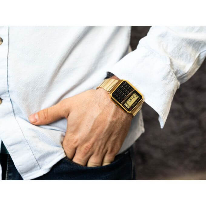 Casio – Montre vintage calculatrice en doré – Style des années 80 – Bracelet en acier – CA-500WEG-1A