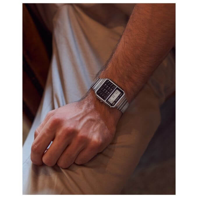 Casio – Montre calculatrice vintage collection – 8 digits – Bracelet en acier argenté – CA-500WE-1A