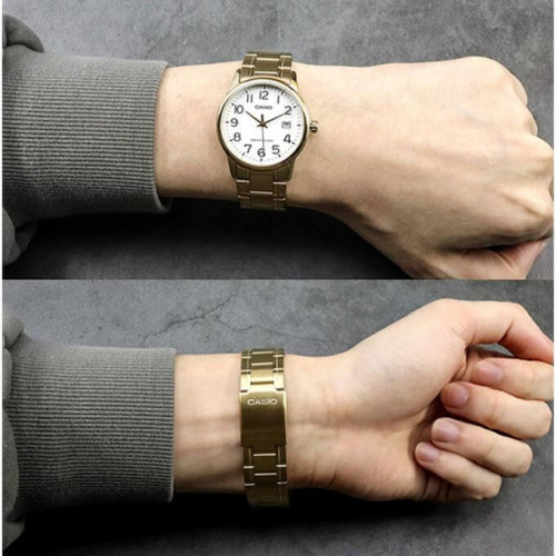 Casio – Montre classique avec index chiffres & dateur – Bracelet en acier doré inoxydable – MTP-V002G-7B2 Casio – Montre classique avec index chiffres & dateur – Bracelet en acier doré inoxydable – MTP-V002G-7B2