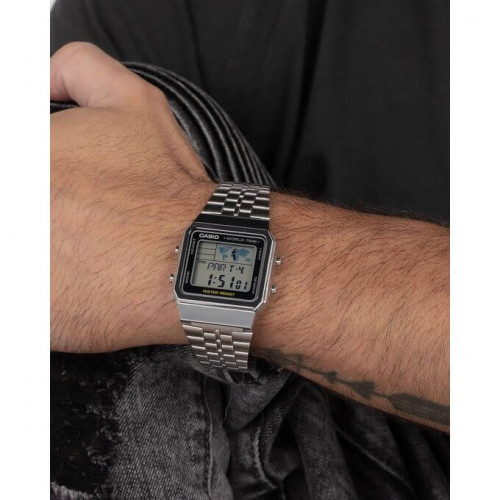 Casio – Affichage de la carte du monde – Vintage Collection – Bracelet en acier argenté – A500WA-1DF Casio – Affichage de la carte du monde – Vintage Collection – Bracelet en acier argenté – A500WA-1DF