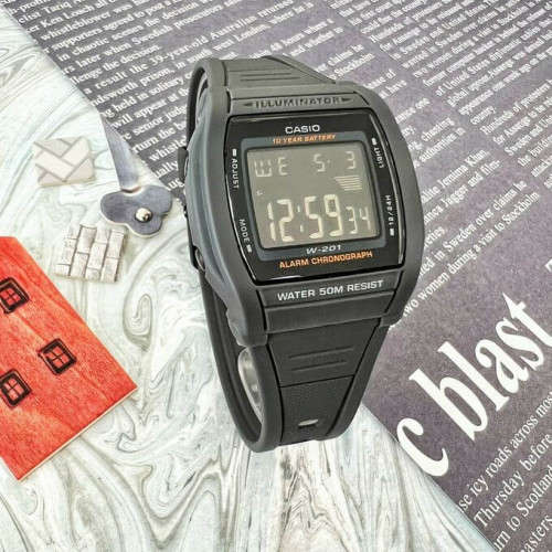 Casio – Design numérique sportif – Batterie de 10 ans – Cadran noir – W-201-1BVDF Casio – Design numérique sportif – Batterie de 10 ans – Cadran noir – W-201-1BVDF