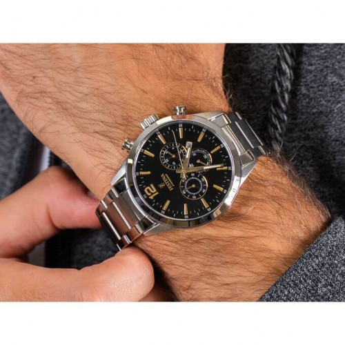 Festina – Style & précision – Chronographe avec dateur – Tout en acier inoxydable – F20343/4 Festina – Style & précision – Chronographe avec dateur – Tout en acier inoxydable – F20343/4