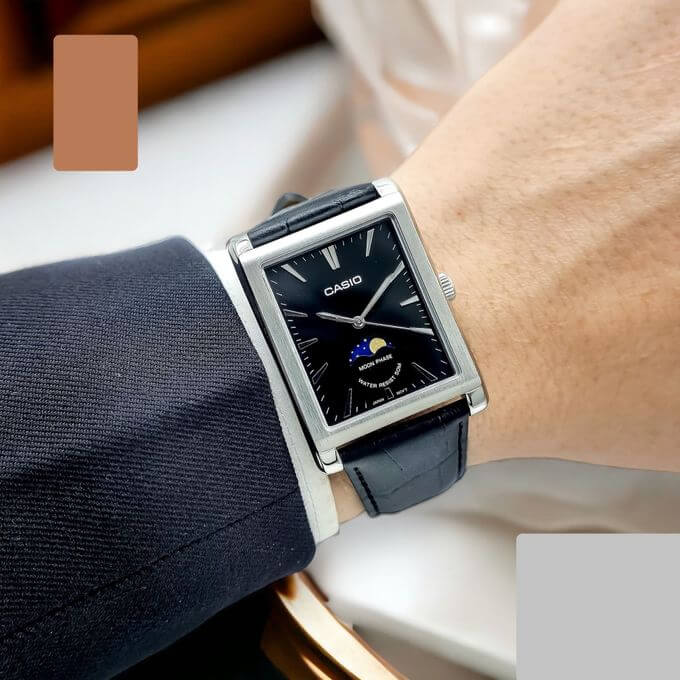 Casio – Montre pour homme – Indicateur de phase de lune – Cadran noir – Bracelet cuir noir – MTP-M105L-1AVDF