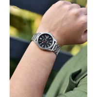 Casio – Argenté cadran noir avec dateur – Bracelet en métal inoxydable – MTP-E700D-1EVDF