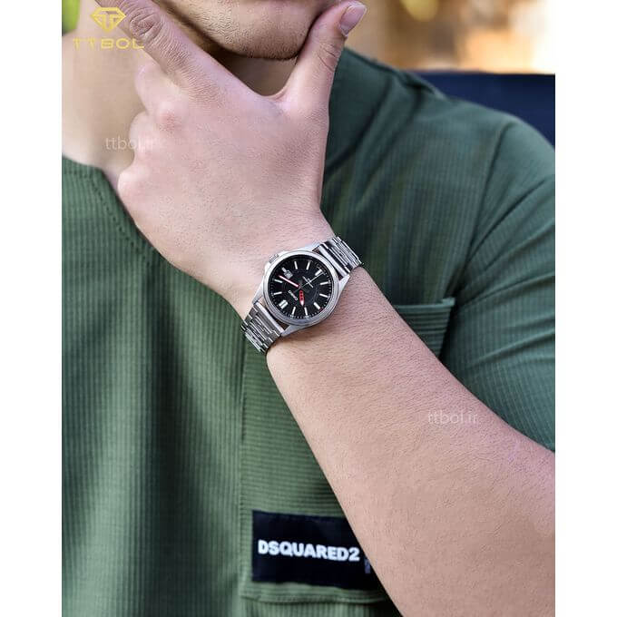 Casio – Argenté cadran noir avec dateur – Bracelet en métal inoxydable – MTP-E700D-1EVDF