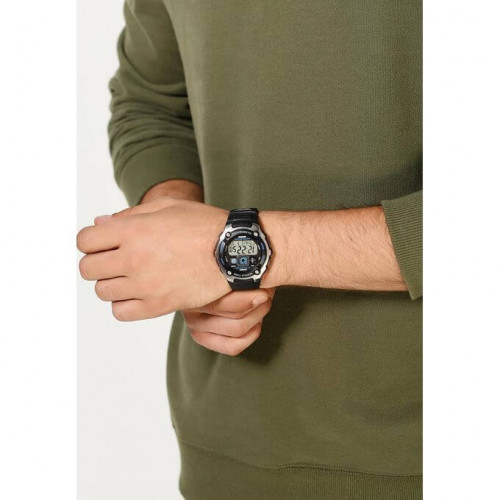 Casio – Résistance à l’eau 200 mètres – Durée de vie de la batterie 10 ans – AE-2000W-1AV Casio – Résistance à l’eau 200 mètres – Durée de vie de la batterie 10 ans – AE-2000W-1AV