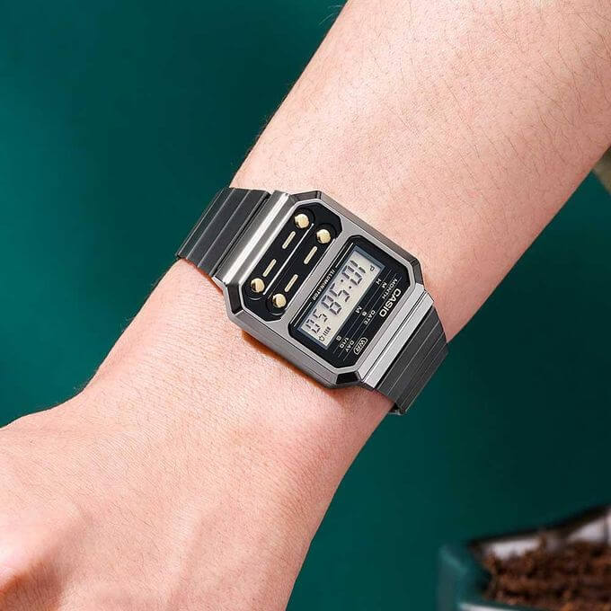 Casio – Montre classique – Digitale noire – Bracelet en acier – A100WEGG-1A2DF