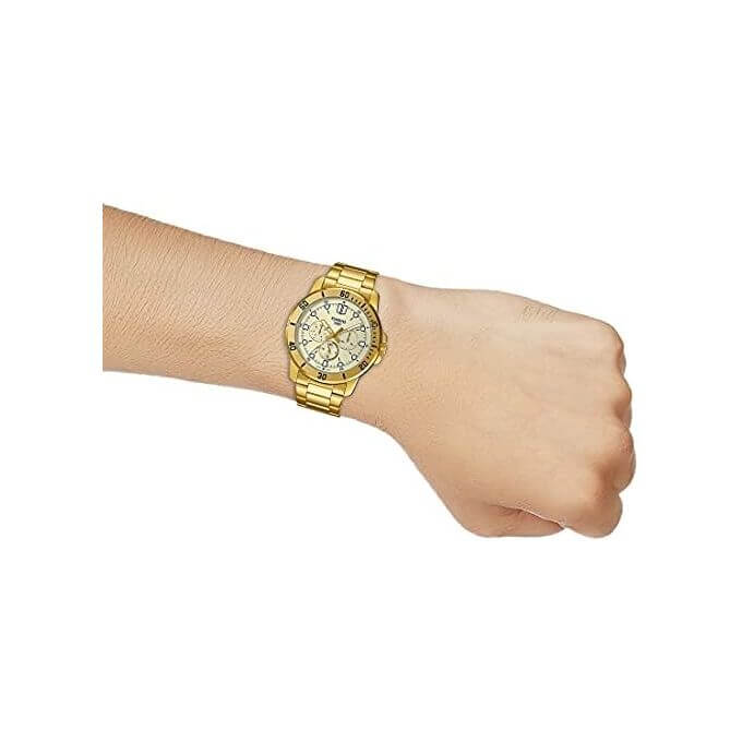 Casio – Affichage de la journée et de la date – Bicolore – Bracelet métallique – MTP-1381G-1AV