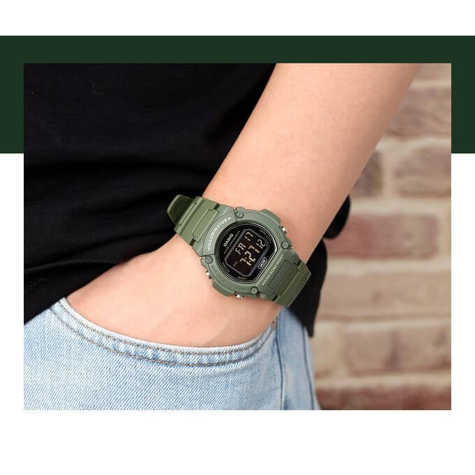 Casio – Vert Cadran noir & Chiffres blancs – Bracelet en caoutchouc – Étanche 50m – W-219HC-3BV