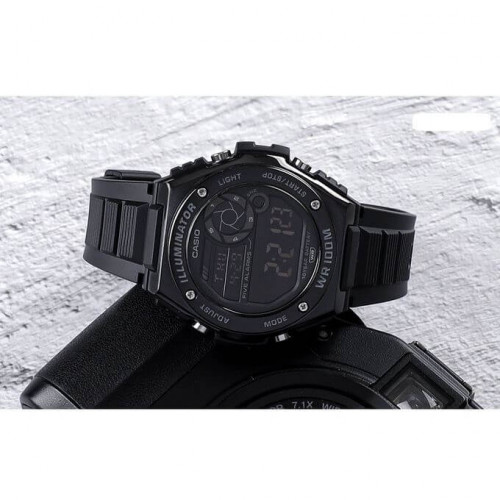 Casio – Boîtier en résine et lunette en métal – Cadran noir, chiffres blancs – MWD-100HB-1BV Casio – Boîtier en résine et lunette en métal – Cadran noir, chiffres blancs – MWD-100HB-1BV