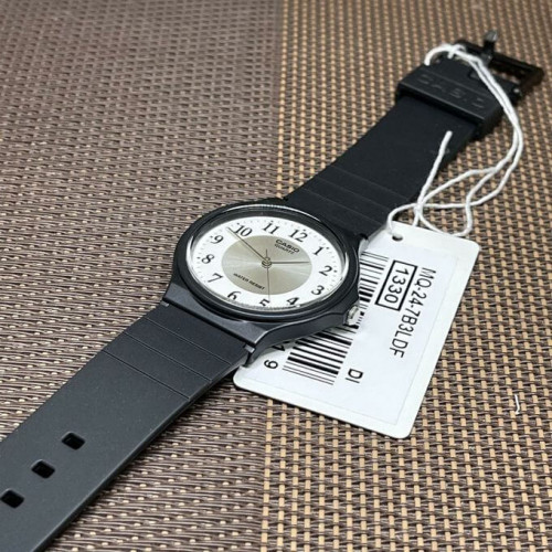 Casio – Montre noire classique décontractée – Cadran blanc – MQ-24-7B3L Casio – Montre noire classique décontractée – Cadran blanc – MQ-24-7B3L