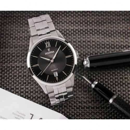 Festina – Classique – Cadran noir avec dateur – Bracelet en acier inoxydable – F20425/3 Festina – Classique – Cadran noir avec dateur – Bracelet en acier inoxydable – F20425/3