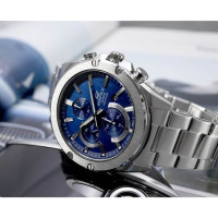 Casio – Collection Edifice – Cadran bleu – Diamètre boîtier 50,5 mm – Chronographe – EFV-620D-2AV