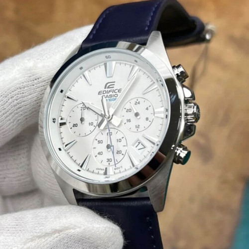 Casio – Bracelet cuir bleu – Boîtier taille medium – Chronographe – EFV-630L-7AV Casio – Bracelet cuir bleu – Boîtier taille medium – Chronographe – EFV-630L-7AV