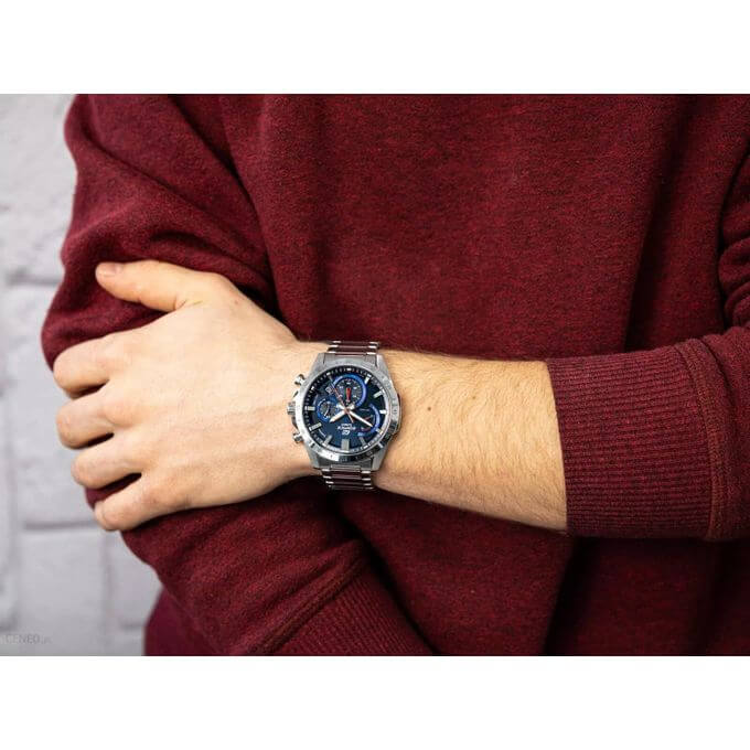 Casio – Cadran bleu – Chronographe – Bracelet en acier inoxydable – EFR-573D-2AV