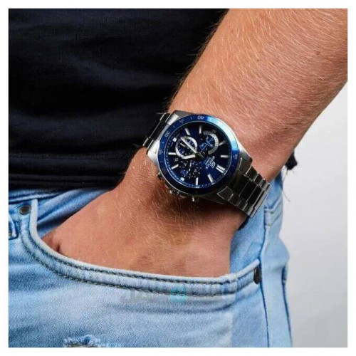 Casio – Chronographe EDIFICE standard de taille moyenne – EFV-570D-2AVUDF Casio – Chronographe EDIFICE standard de taille moyenne – EFV-570D-2AVUDF