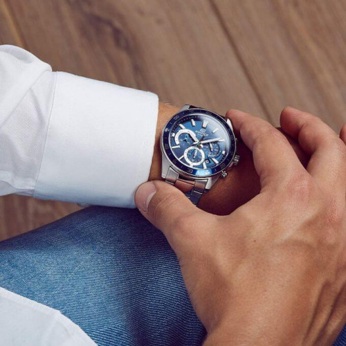 Casio – Chronographe EDIFICE standard de taille moyenne – EFV-570D-2AVUDF Casio – Chronographe EDIFICE standard de taille moyenne – EFV-570D-2AVUDF