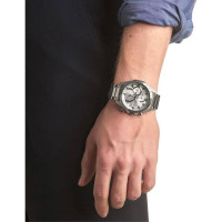 Casio – Chronographe – Bracelet en acier inoxydable – EFR-571MD-8AVUDF