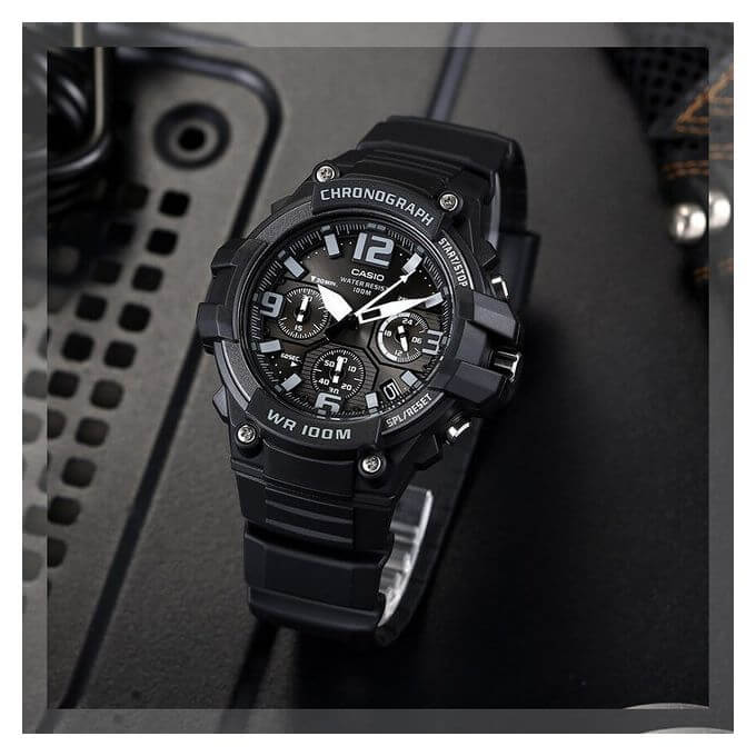 Casio – Chronographe – Noir, cadran noir – Bracelet en silicone – MCW-100H-1A3V