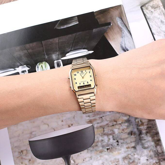 Casio – Analogique / Numérique – Bracelet en acier inoxydable doré – AQ-230GA-9B