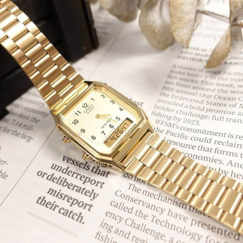 Casio – Analogique / Numérique – Bracelet en acier inoxydable doré – AQ-230GA-9B Casio – Analogique / Numérique – Bracelet en acier inoxydable doré – AQ-230GA-9B