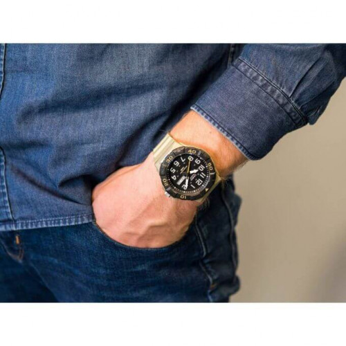 Casio – Vert – Cadran noir – Diamètre boîtier : 55 mm – Étanche 100 m – MRW-210H-5AV Casio – Vert – Cadran noir – Diamètre boîtier : 55 mm – Étanche 100 m – MRW-210H-5AV