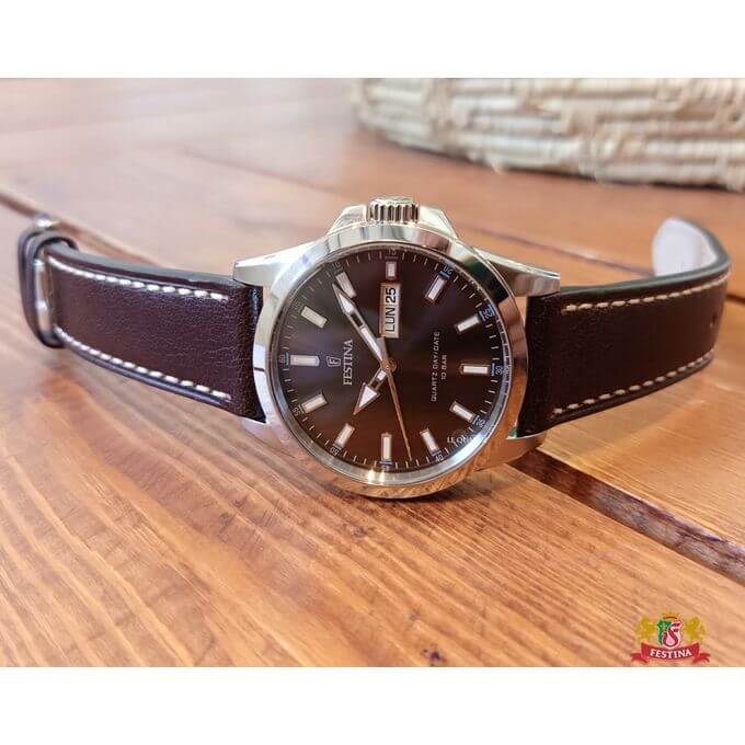 Festina – Bracelet cuir marron – Cadran noir avec dateur jours/mois – F20358/2