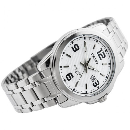 Casio – Montre pour hommes – Argentée, cadran blanc – Bracelet en acier inoxydable – MTP-1314D-7AV Casio – Montre pour hommes – Argentée, cadran blanc – Bracelet en acier inoxydable – MTP-1314D-7AV
