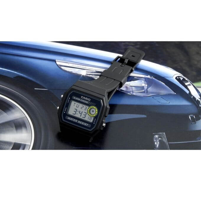 Casio – Montre homme sport digitale – Bracelet en caoutchouc noir – F-94WA-8DG