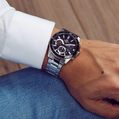 Casio – Collection Edifice pour hommes – Chronographe – Bracelet inoxydable – EFV-570D-1AV Casio – Collection Edifice pour hommes – Chronographe – Bracelet inoxydable – EFV-570D-1AV