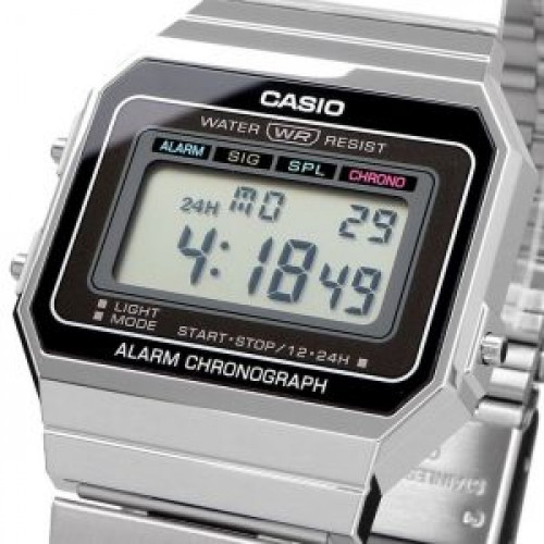 Casio – Montre Vintage Collection – Super Slim Case – Bracelet en acier – A700W-1ADF Casio – Montre Vintage Collection – Super Slim Case – Bracelet en acier – A700W-1ADF