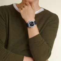 Casio – Montre digitale – Boîtier gris – Chiffres blancs sur fond noir – Étanchéité 100m – WS-1400H-1BVDF