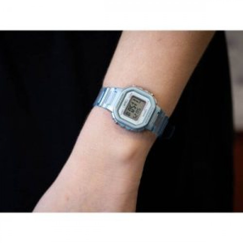 Casio – LA-20WHS-2A – Montre digitale bleue étanche Casio – LA-20WHS-2A – Montre digitale bleue étanche