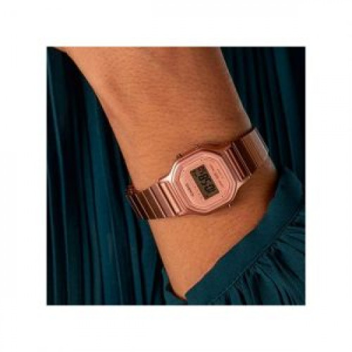Casio – LA-11WR-5ADF – Montre digitale bronzée pour femme Casio – LA-11WR-5ADF – Montre digitale bronzée pour femme
