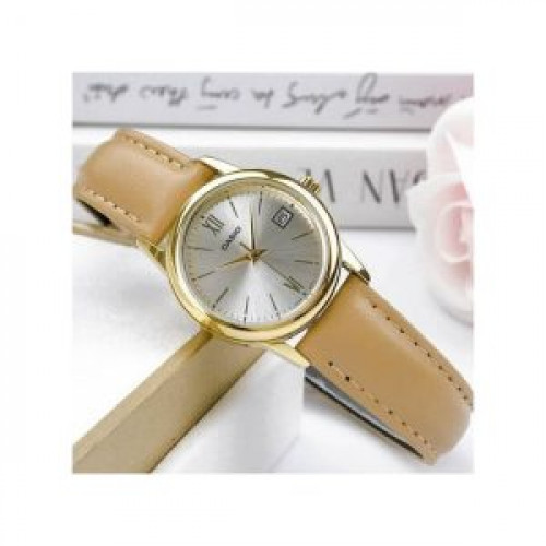 Casio – LTP-V002GL-7B3U – Montre femme classique en beige Casio – LTP-V002GL-7B3U – Montre femme classique en beige