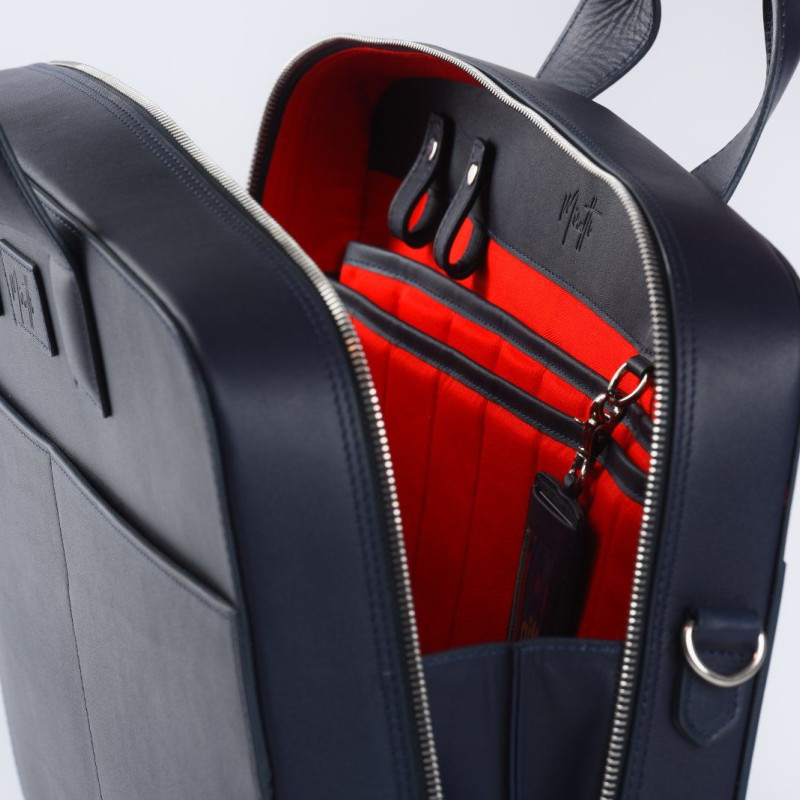 Anik Bleu Marine Business