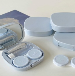 &Eacute;tui &agrave; lentilles de contact
