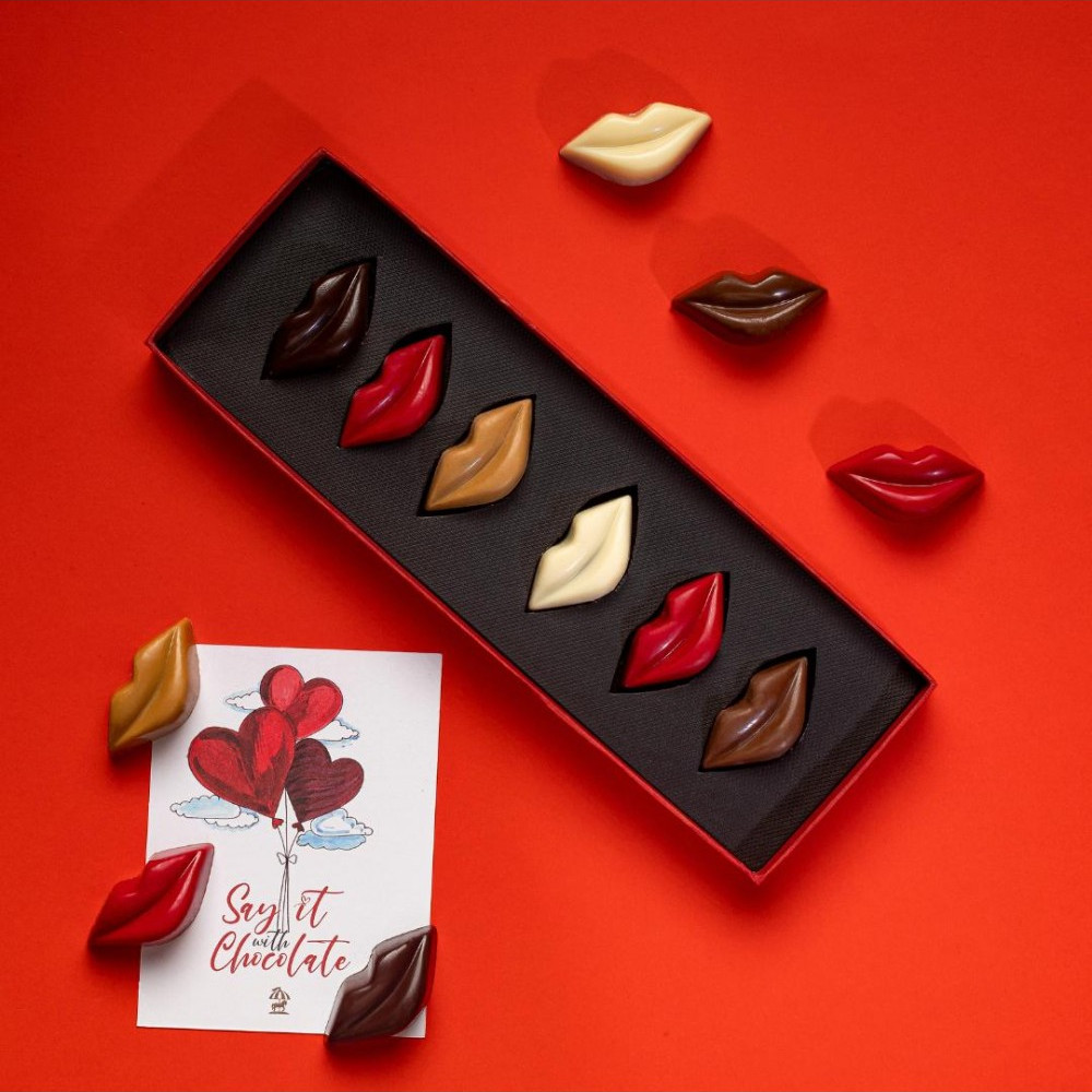 Colored chocolat Lips