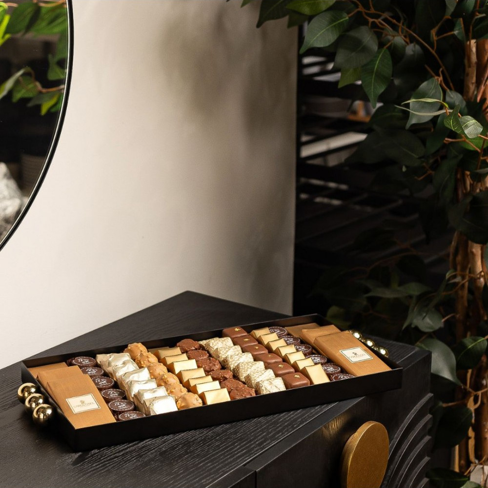 Plateau noir XXL au chocolat