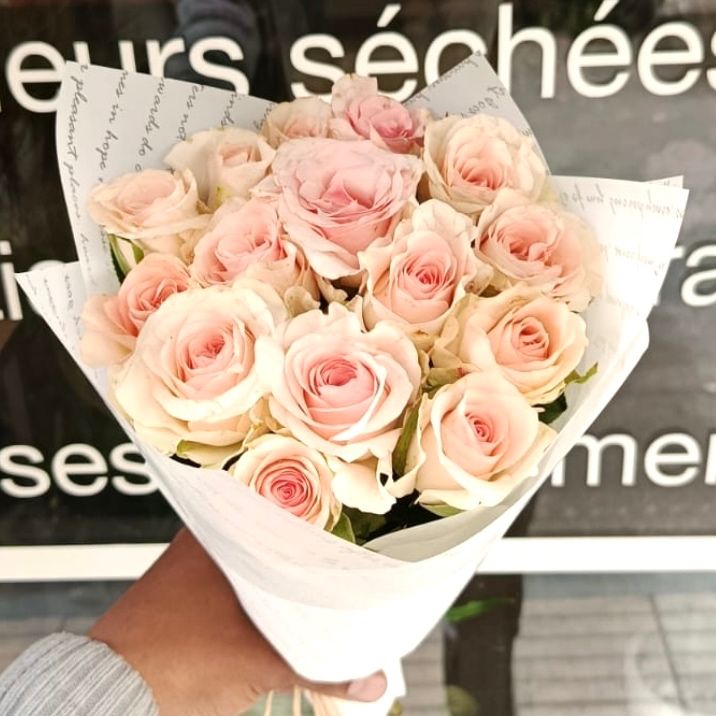 Bouquet de 15 Roses Pastel