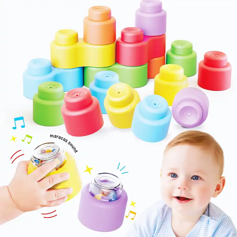 Quercetti MOMY Soft Happy Sounds – 12 Pièces | Blocs de Construction Souples avec Hochets | 6–36 Mois