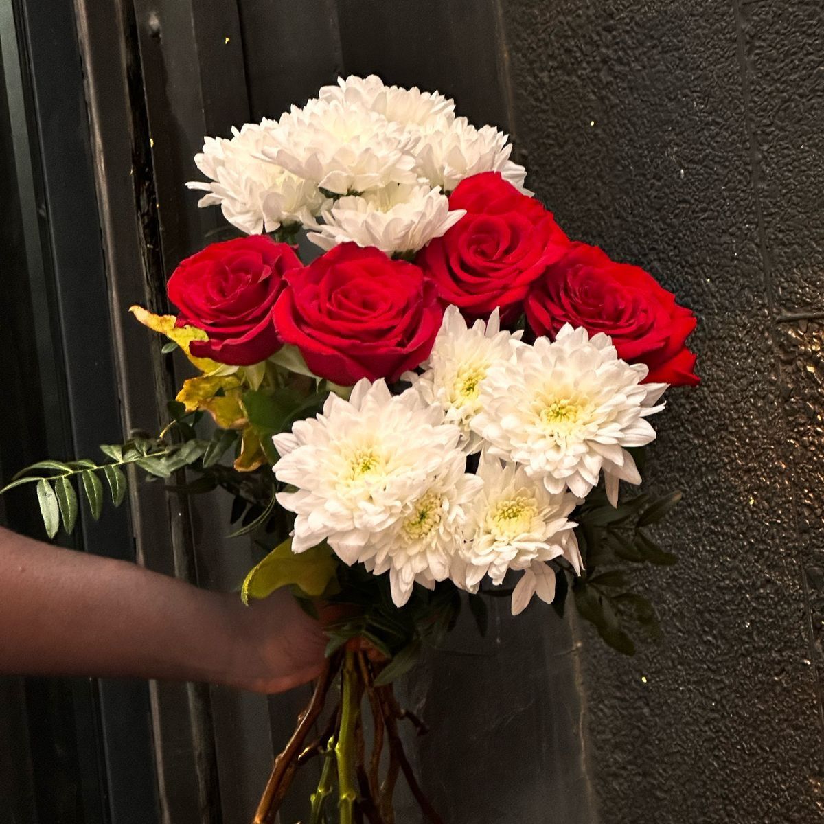 Bouquet Touch Of Red