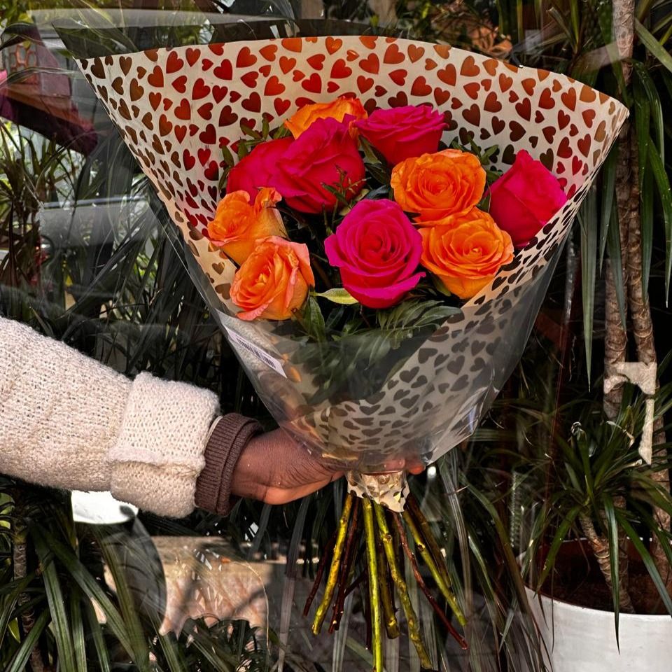 Bouquet Roses Orange Fuchsia