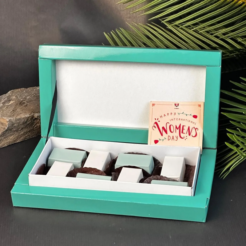 Turquoise of Chocolate