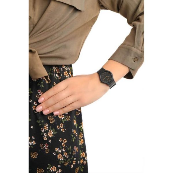 Casio – Design minimaliste et classique en caoutchouc noir – Unisexe – Étanche – MQ-24-1EL