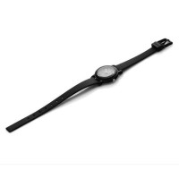 Casio – Élégante montre féminine noire avec bracelet résine – petit format 25 mm – résistance à l’eau – LQ-139AMV-1B3