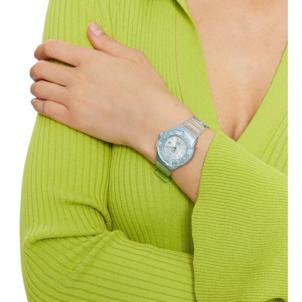 Casio – Bleu – Cadran et d’un bracelet translucides. Montre féminine avec dateur – Étanche 100 m, – LRW-200HS-2EV