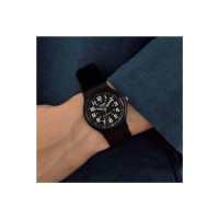 Casio – Classique noir en silicone- Index facile a lire – Étanche – MQ-71-1BDF