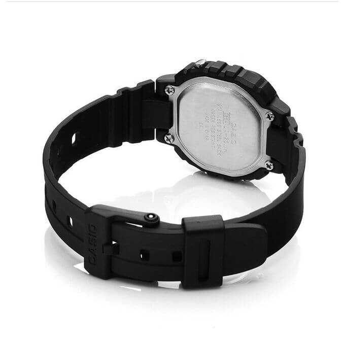 Casio – Montre digitale noir bracelet en caoutchouc noir – LA-20WH-1ADF